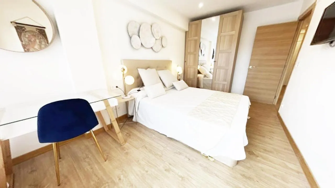 Apartamento Paradise Luxurious Flat, Free Parking, 3 Double Rooms, Terrace, Jacuzzi, Fully Renovated San Sebastián